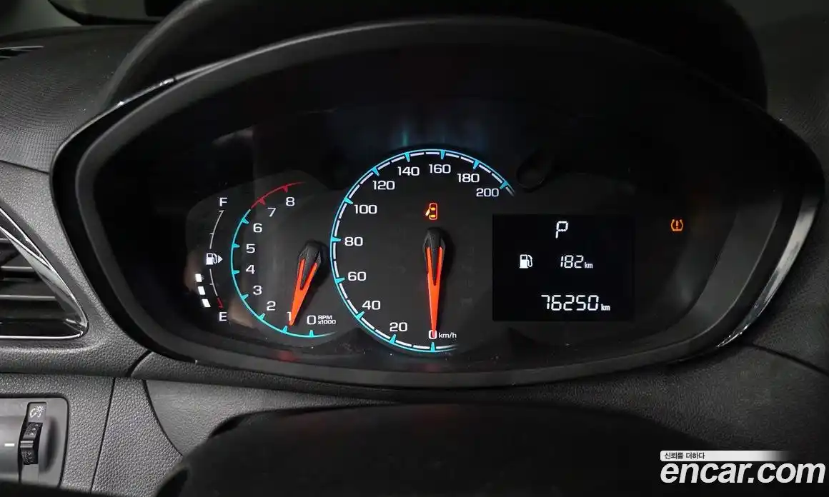 Chevrolet Spark 2016 1.0 автомат (гидро), фото 11