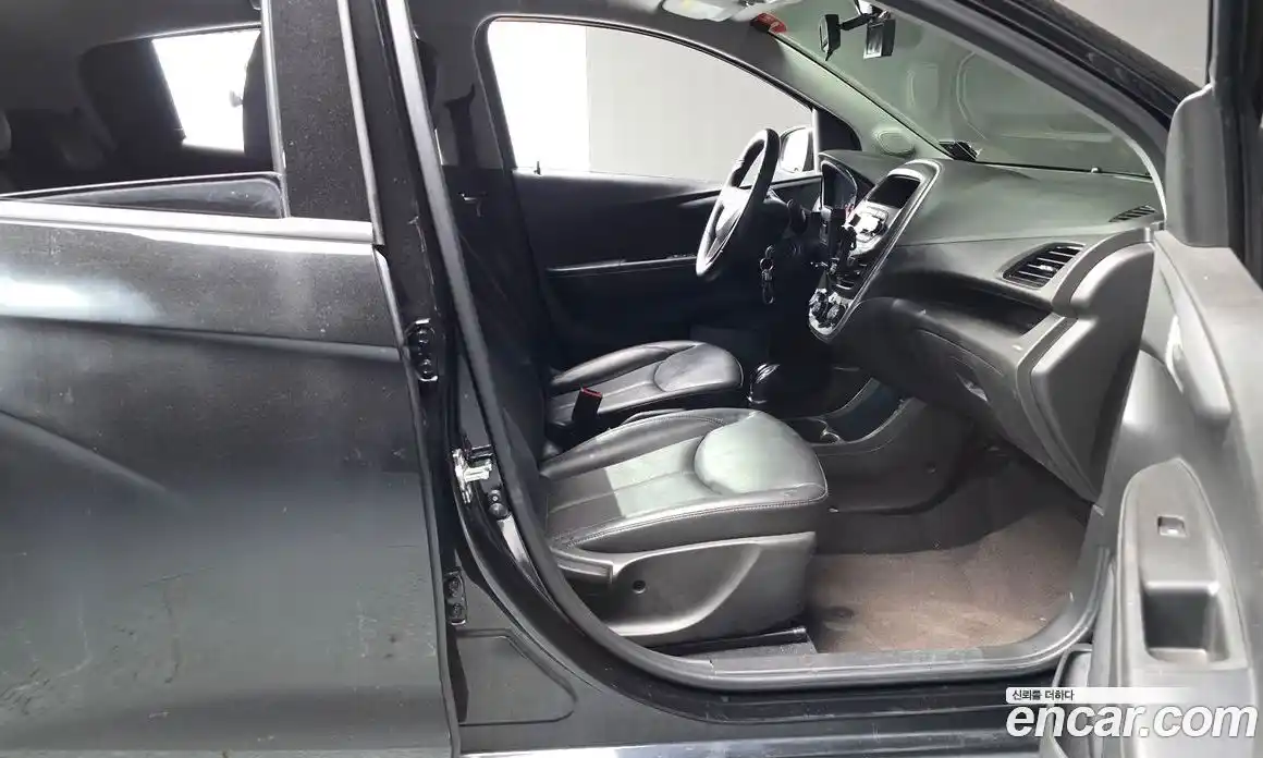 Chevrolet Spark 2016 1.0 автомат (гидро), фото 16