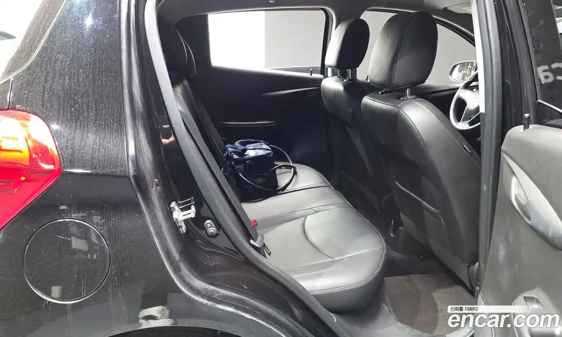 Chevrolet Spark 2016 1.0 автомат (гидро), фото 17