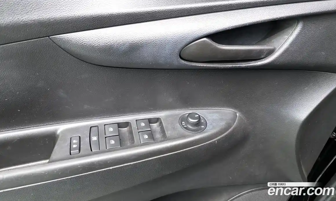 Chevrolet Spark 2016 1.0 автомат (гидро), фото 26