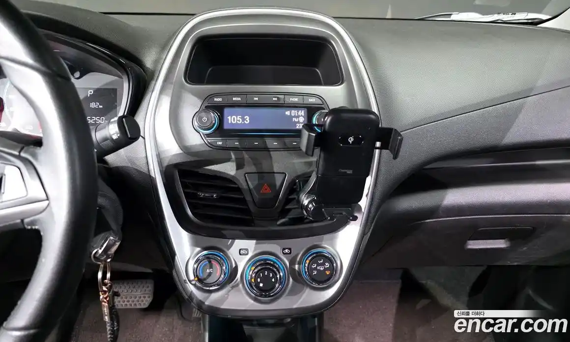 Chevrolet Spark 2016 1.0 автомат (гидро), фото 28