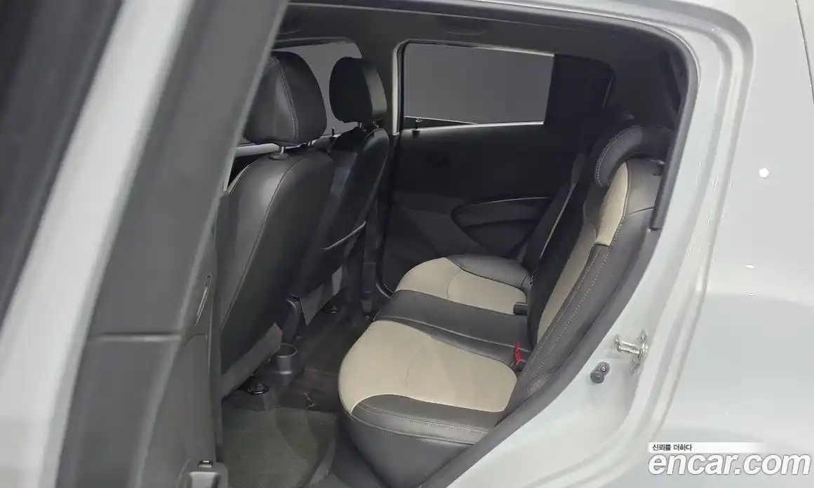 Chevrolet Spark 2014 1.0 автомат (гидро), фото 11