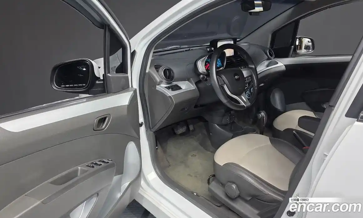 Chevrolet Spark 2014 1.0 автомат (гидро), фото 10