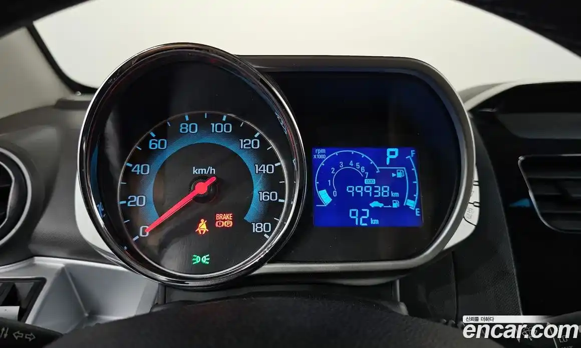 Chevrolet Spark 2013 1.0 автомат (гидро), фото 11