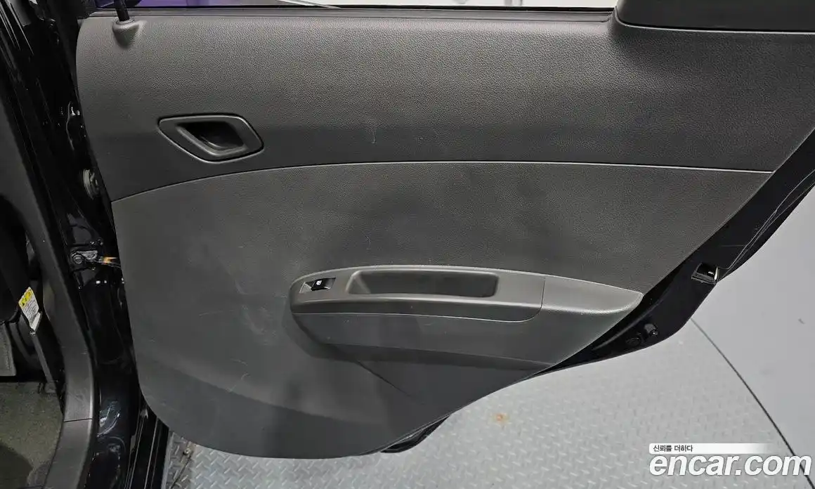 Chevrolet Spark 2013 1.0 автомат (гидро), фото 15