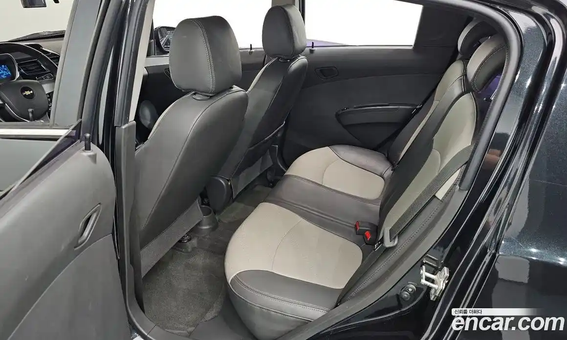 Chevrolet Spark 2013 1.0 автомат (гидро), фото 16