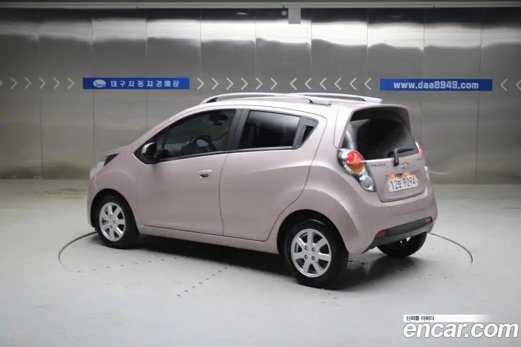 Chevrolet Spark 2011 1.0 автомат (гидро), фото 4