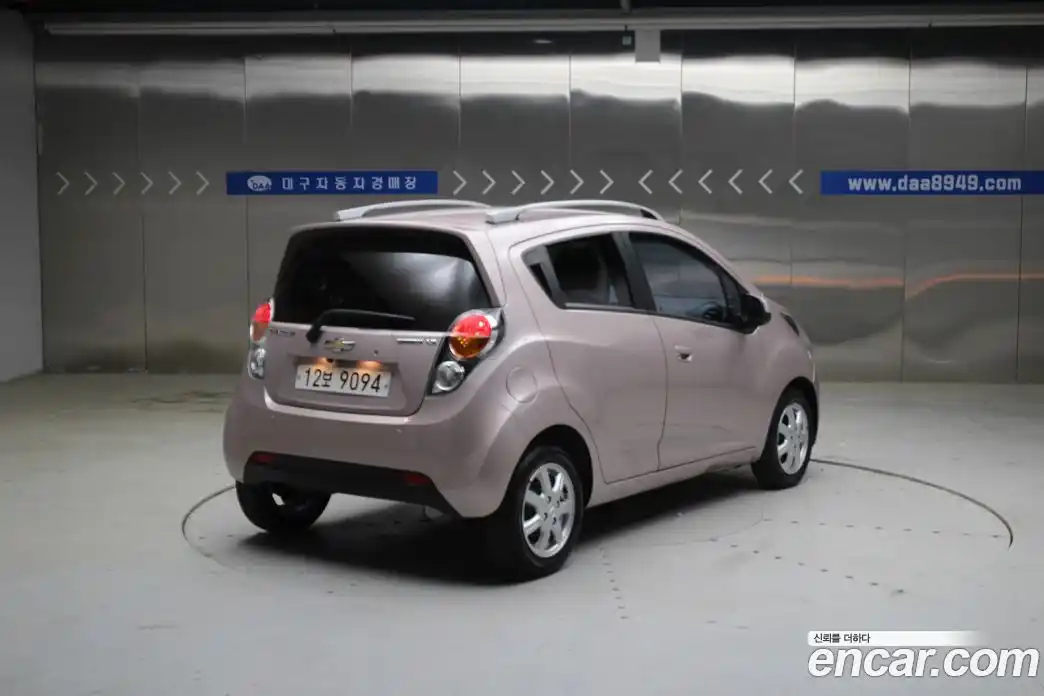 Chevrolet Spark 2011 1.0 автомат (гидро), фото 5