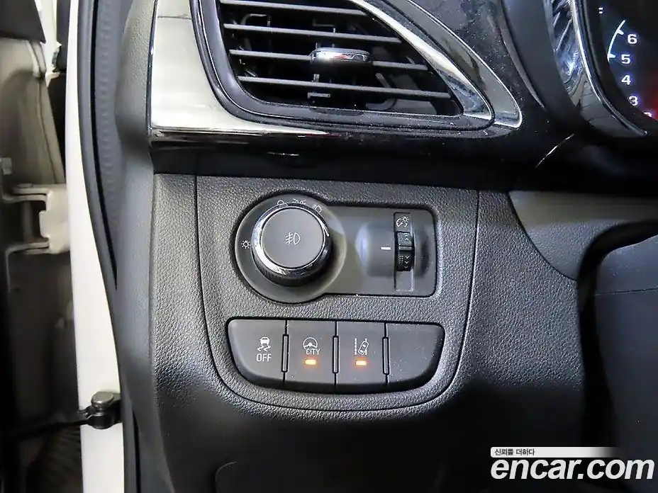 Chevrolet Spark 2017 1.0 автомат (гидро), фото 15