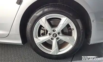 Audi A6 2021 2.0 автомат (гидро), миниатюра 7