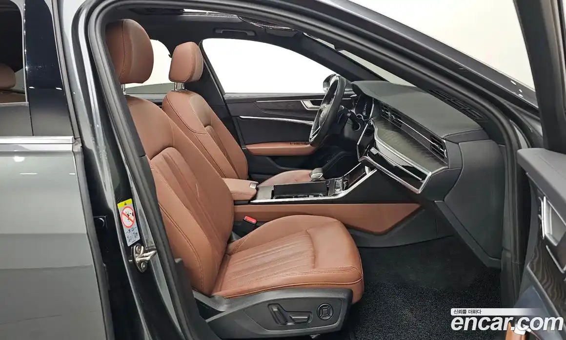 Audi A6 2021 2.0 автомат (гидро), фото 17