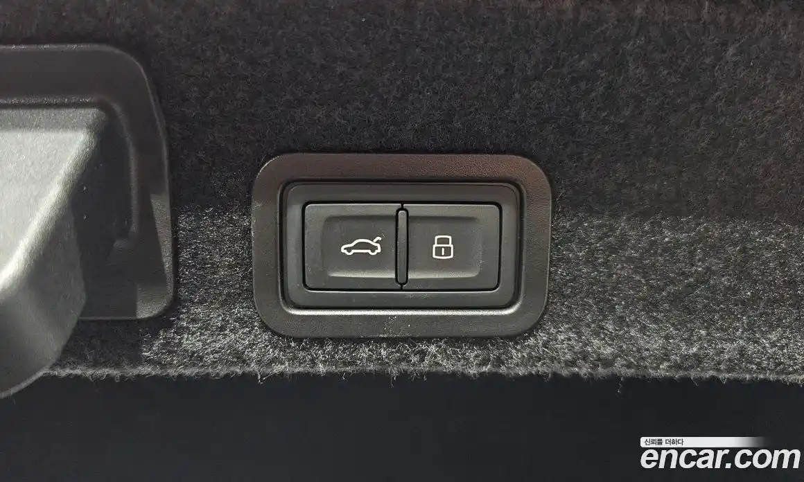 Audi A6 2021 2.0 автомат (гидро), фото 32