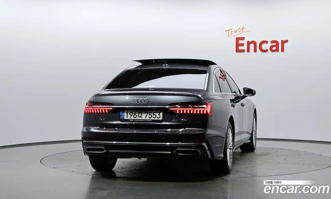 Audi A6 2021 2.0 автомат (гидро), фото 4