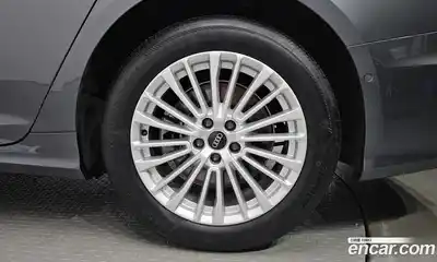 Audi A6 2021 2.0 автомат (гидро), миниатюра 7