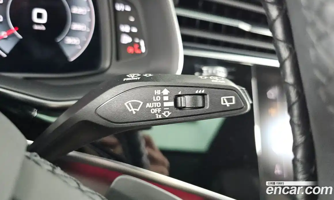 Audi Q7 2021 3.0 автомат (гидро), фото 28