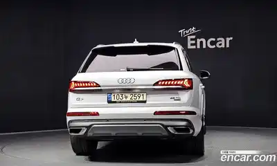 Audi Q7 2021 3.0 автомат (гидро), миниатюра 4
