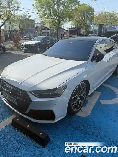 Audi A7, 2025, 16 761 км