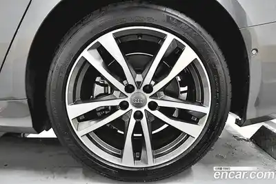 Audi A6 2020 2.0 автомат (гидро), миниатюра 6