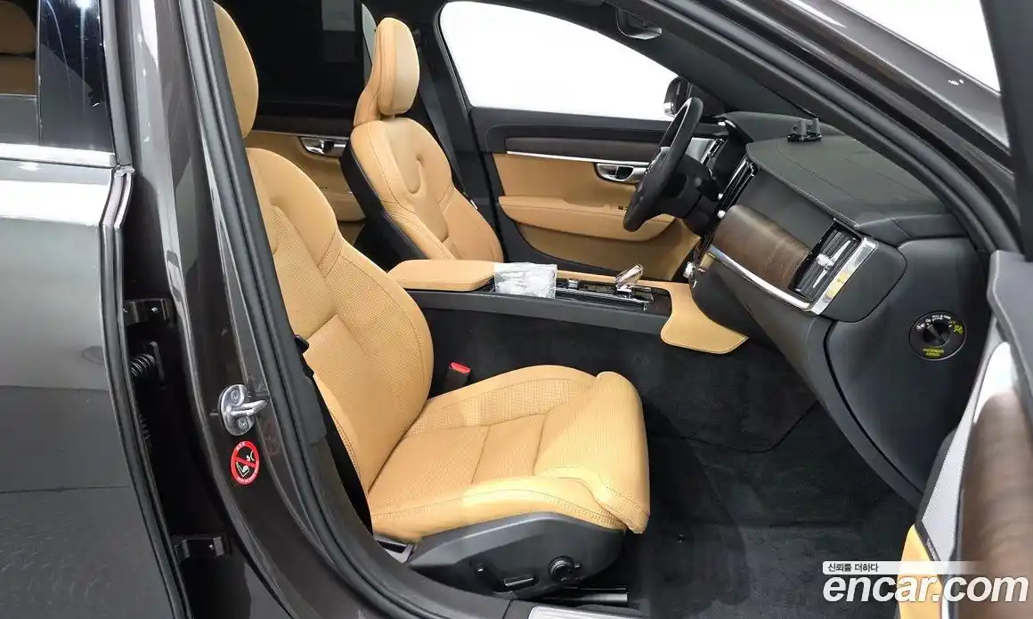Volvo S90 2023 2.0 автомат (гидро), фото 16