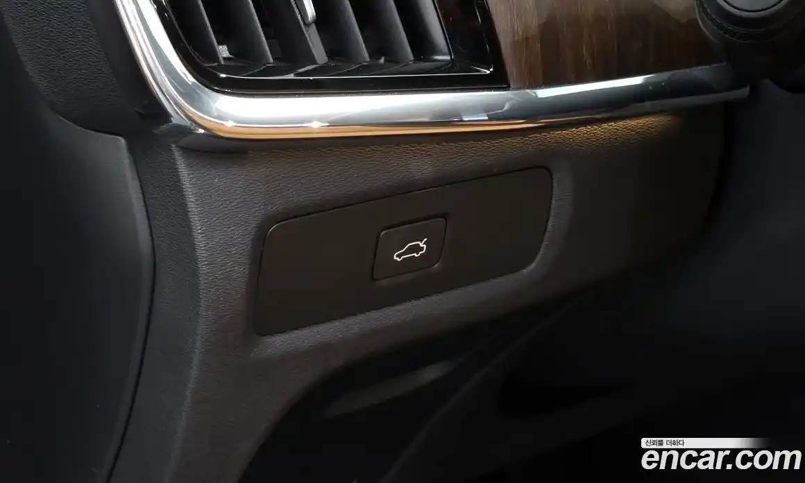 Volvo S90 2023 2.0 автомат (гидро), фото 21