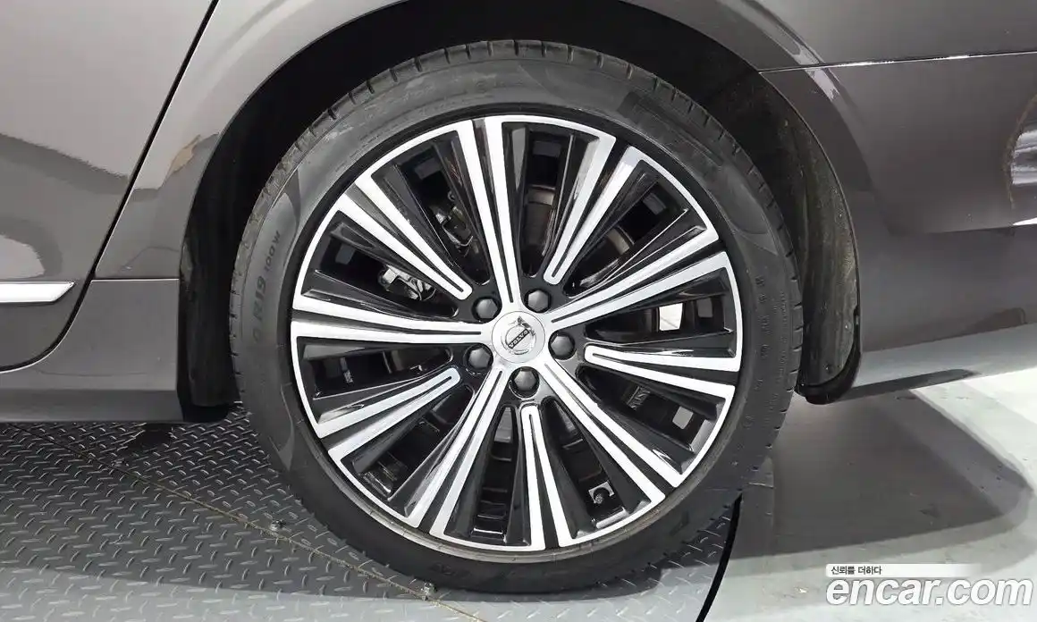 Volvo S90 2023 2.0 автомат (гидро), фото 7