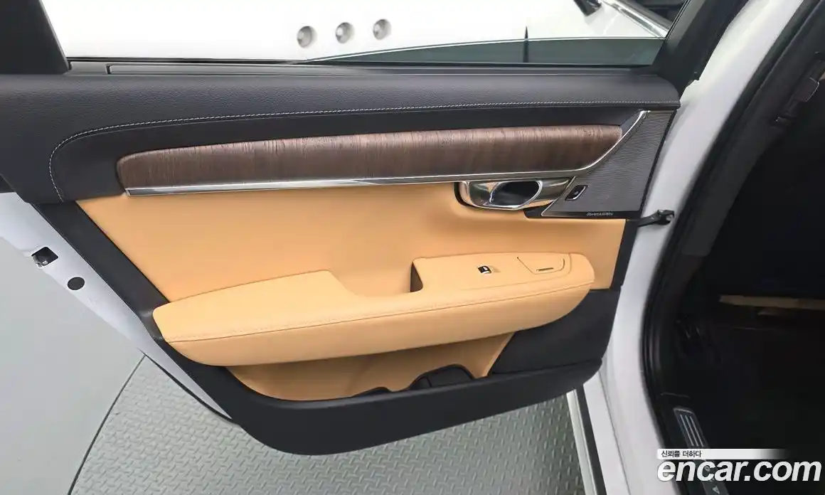 Volvo S90 2024 2.0 автомат (гидро), фото 15