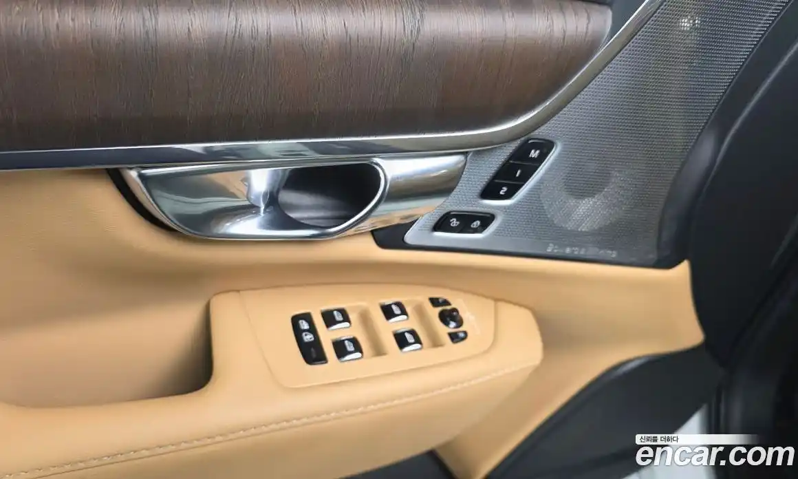 Volvo S90 2024 2.0 автомат (гидро), фото 31
