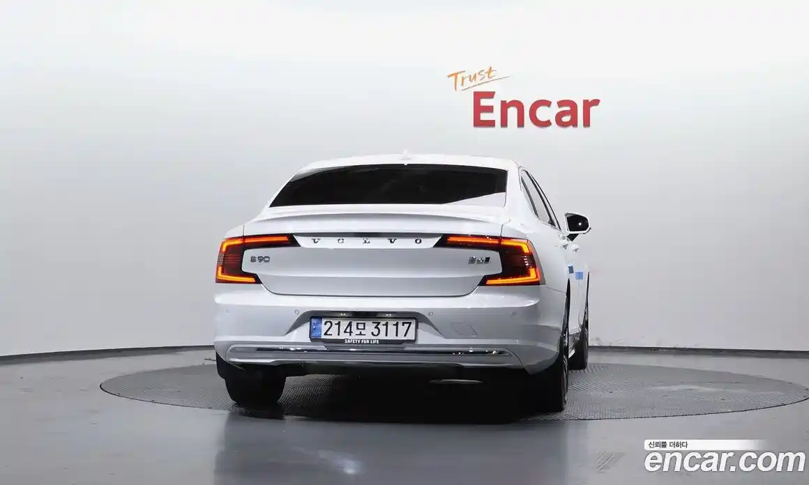 Volvo S90 2024 2.0 автомат (гидро), фото 4