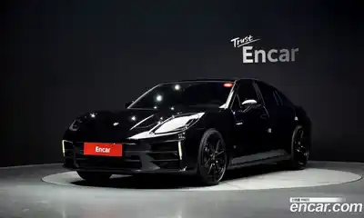 Porsche Panamera, 2025, 9 101 км