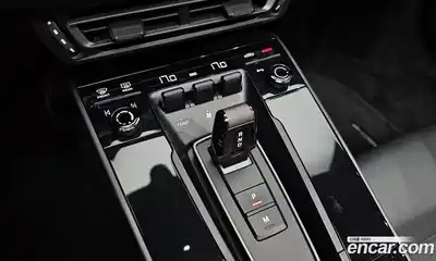Porsche 911 2021 3.0 автомат (гидро), миниатюра 12