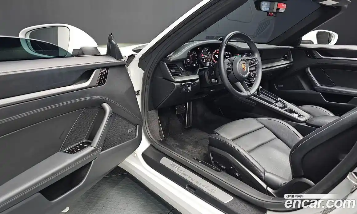Porsche 911 2021 3.0 автомат (гидро), фото 17