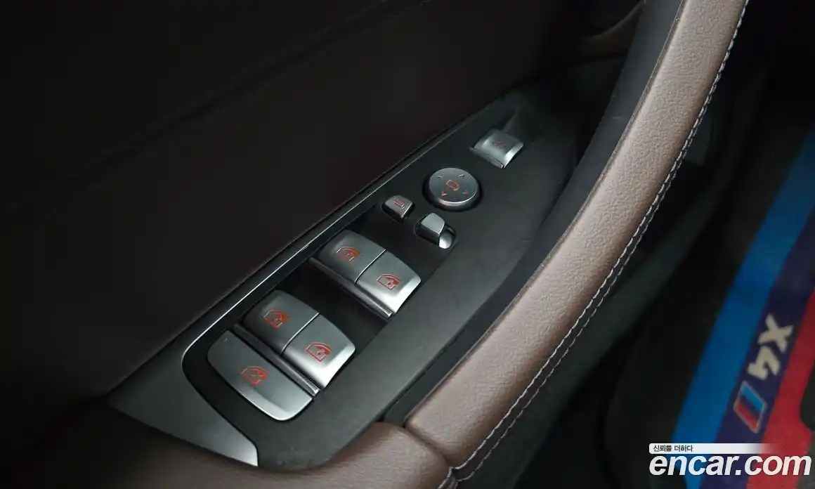 BMW X4 2023 2.0 автомат (гидро), фото 28