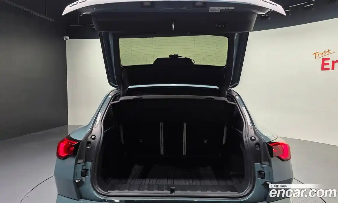 BMW X2 2024 2.0 автомат (гидро), фото 35