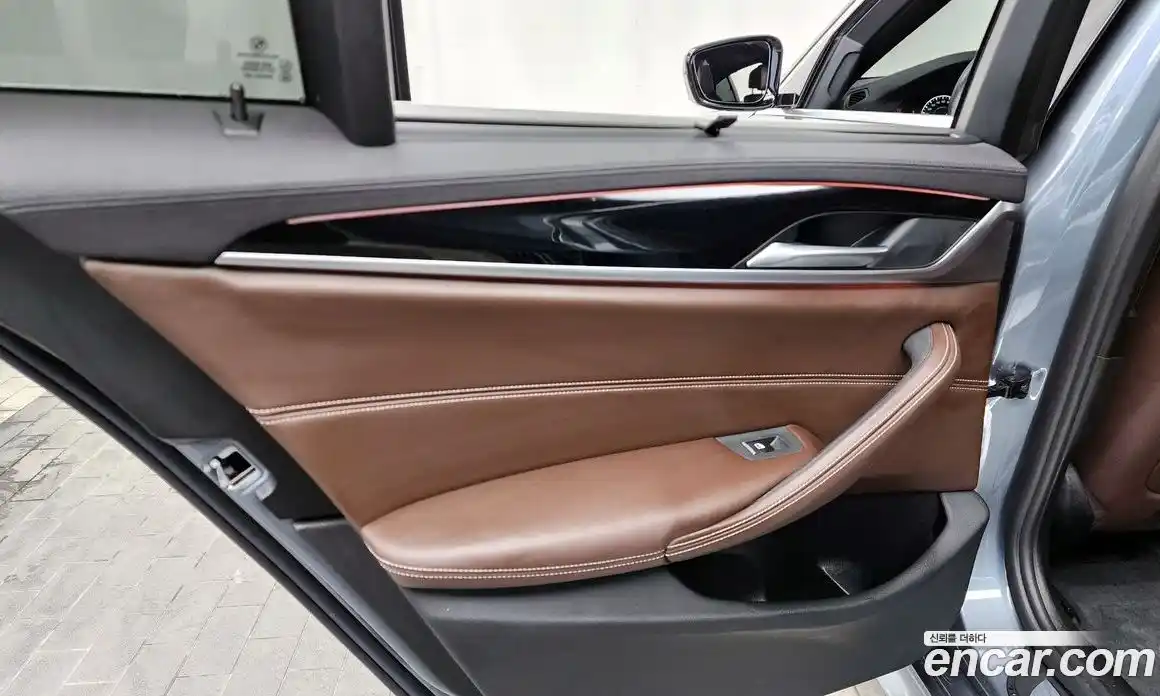 BMW 5 серия 2019 2.0 автомат (гидро), фото 15