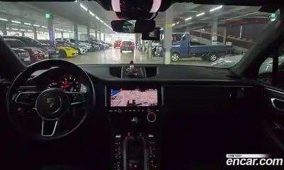 Porsche Macan 2019 2.0 автомат (гидро), миниатюра 7