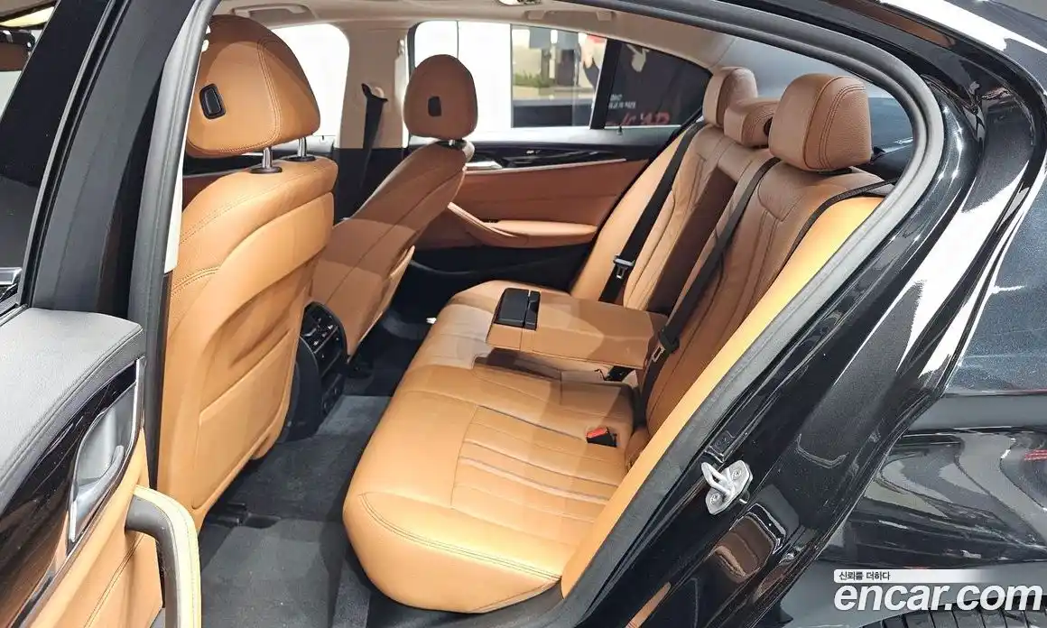BMW 5 серия 2018 2.0 автомат (гидро), фото 18