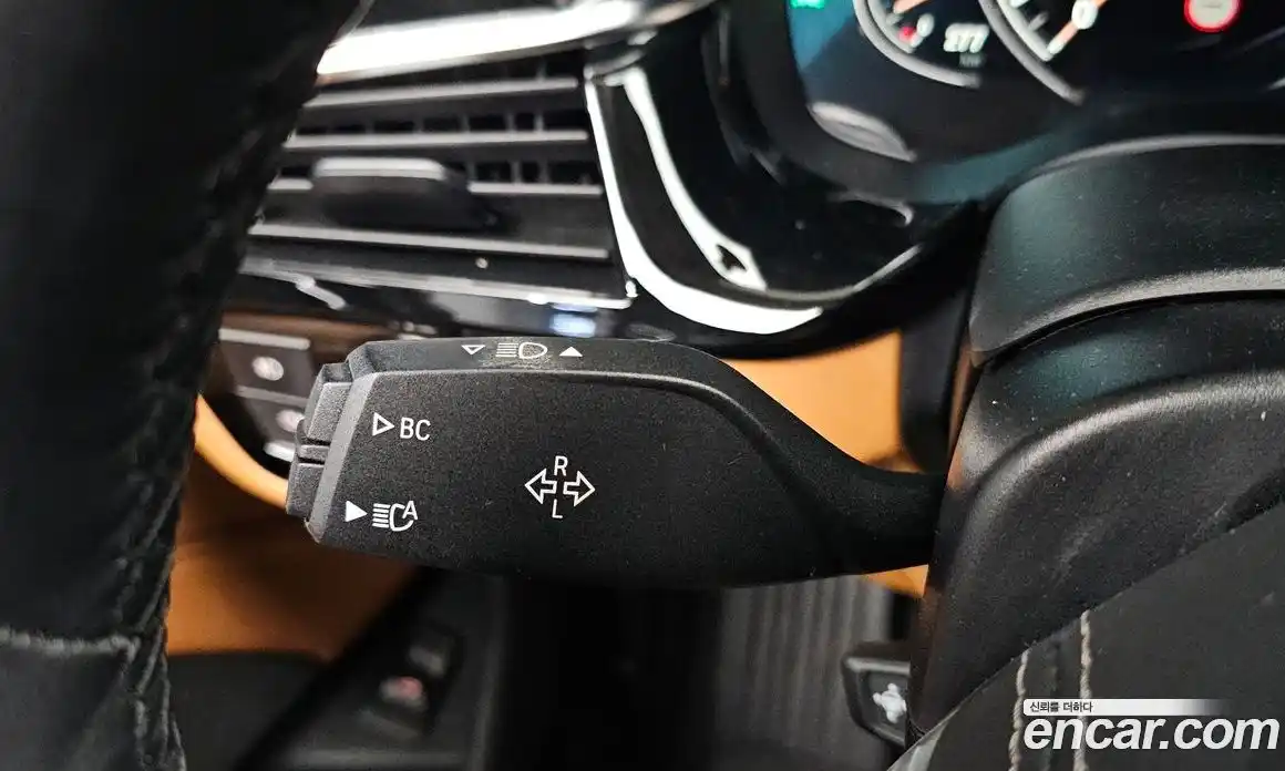 BMW 5 серия 2018 2.0 автомат (гидро), фото 27