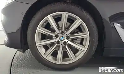 BMW 5 серия 2018 2.0 автомат (гидро), миниатюра 5