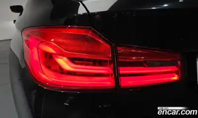 BMW 5 серия 2018 2.0 автомат (гидро), миниатюра 9