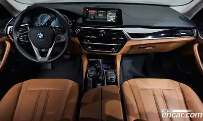 BMW 5 серия 2018 2.0 автомат (гидро), миниатюра 10