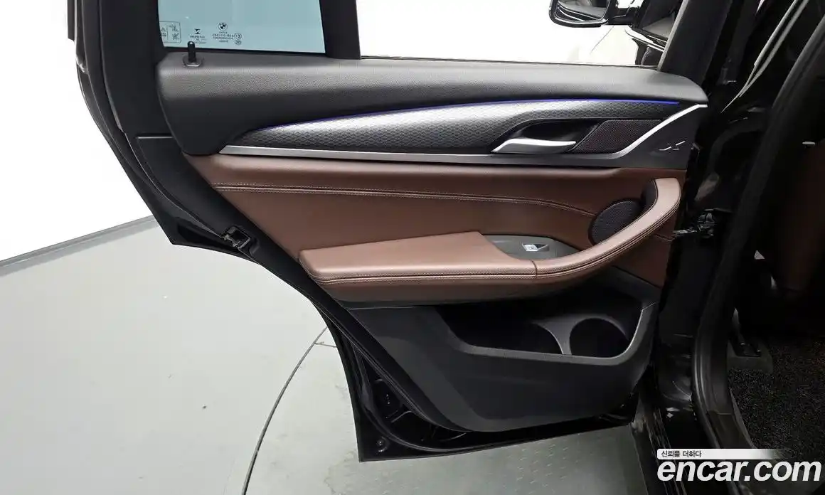 BMW X4 2022 2.0 автомат (гидро), фото 14