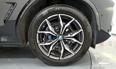 BMW X4 2022 2.0 автомат (гидро), миниатюра 7