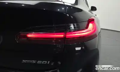 BMW X4 2022 2.0 автомат (гидро), миниатюра 9