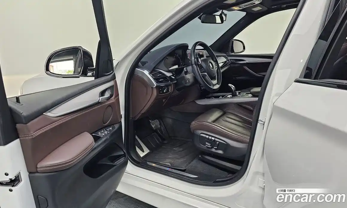 BMW X5 2018 3.0 автомат (гидро), фото 13