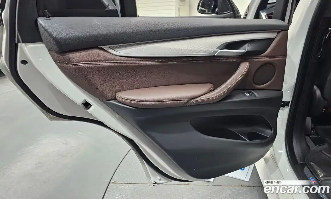 BMW X5 2018 3.0 автомат (гидро), фото 15