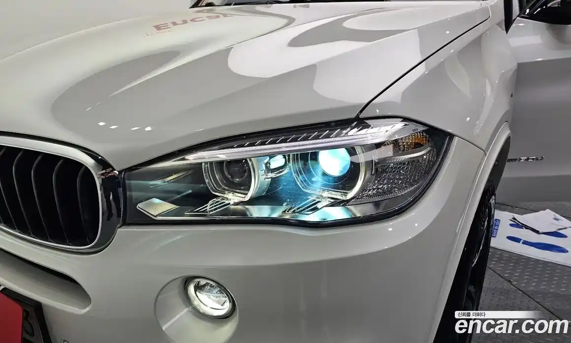 BMW X5 2018 3.0 автомат (гидро), фото 8