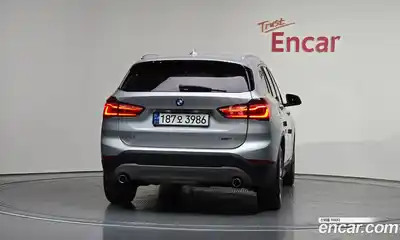 BMW X1 2018 2.0 автомат (гидро), миниатюра 4