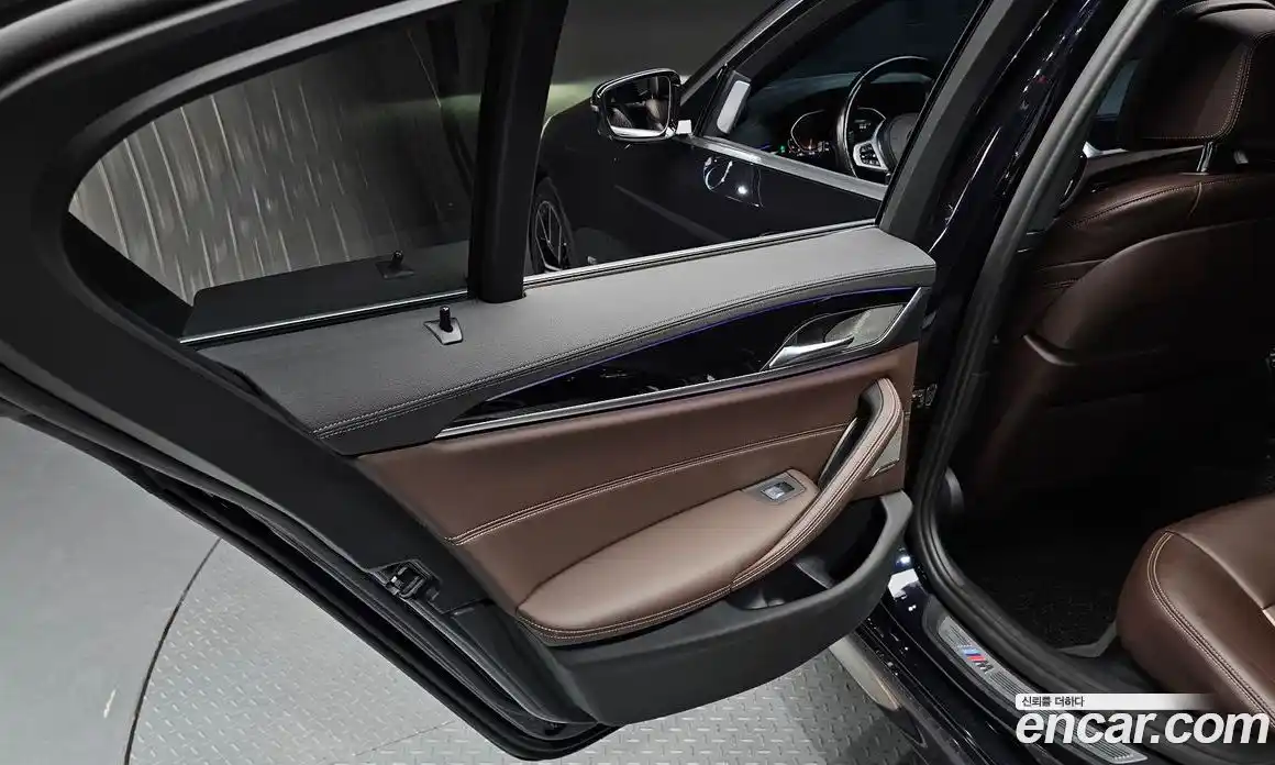 BMW 5 серия 2021 2.0 автомат (гидро), фото 14