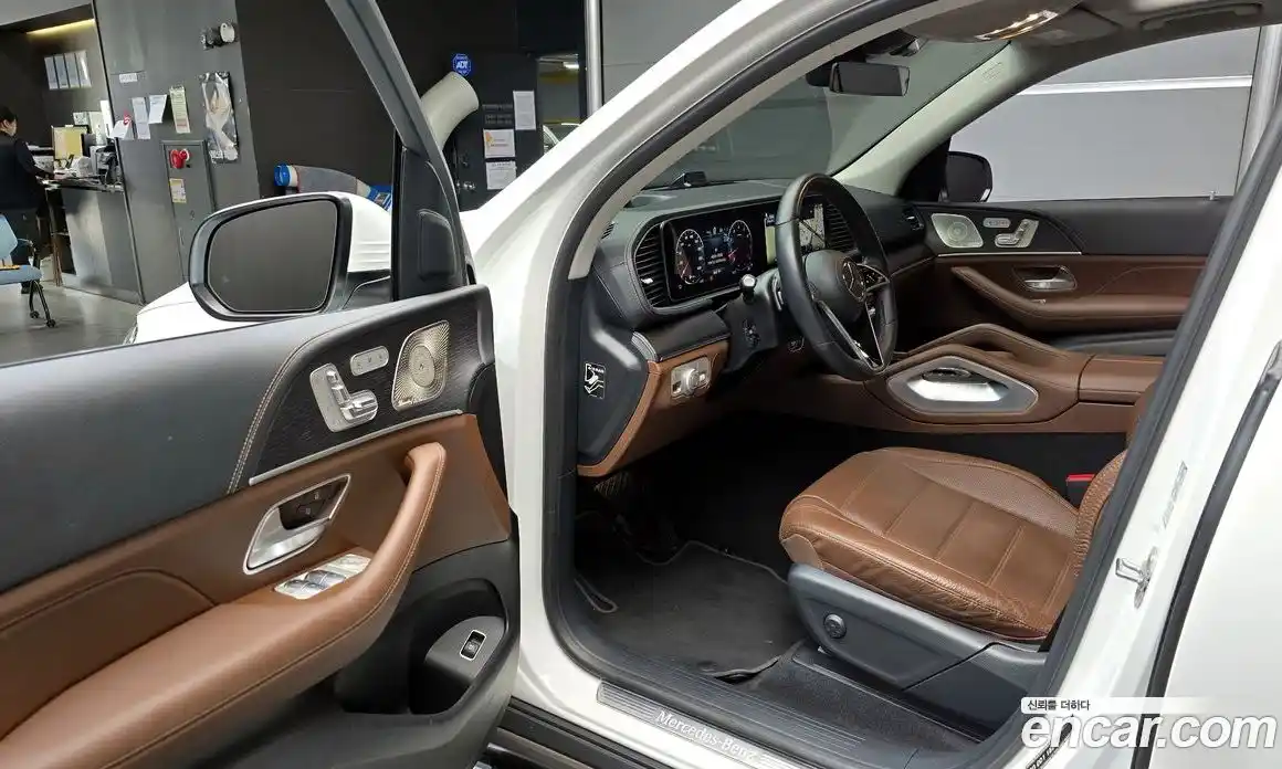 Mercedes-Benz GLE-Class 2024 3.0 гидро, фото 13 Mercedes-Benz GLE-Class 2024 3.0 гидро, фото 13