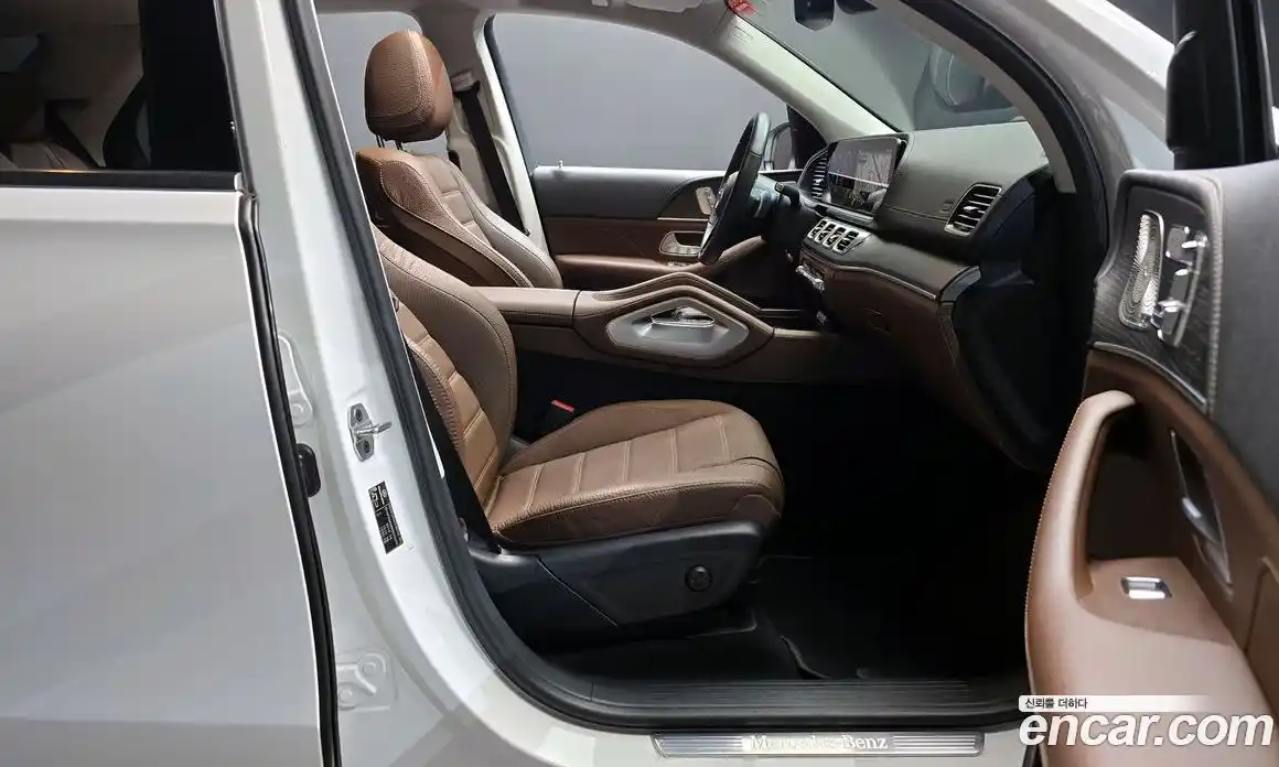 Mercedes-Benz GLE-Class 2024 3.0 гидро, фото 16 Mercedes-Benz GLE-Class 2024 3.0 гидро, фото 16